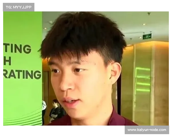 中国小将王钰栋巴甲首秀闪耀助攻展风采 19岁新星成焦点 中国小将王钰栋巴甲首秀闪耀助攻展风采 19岁新星成焦点