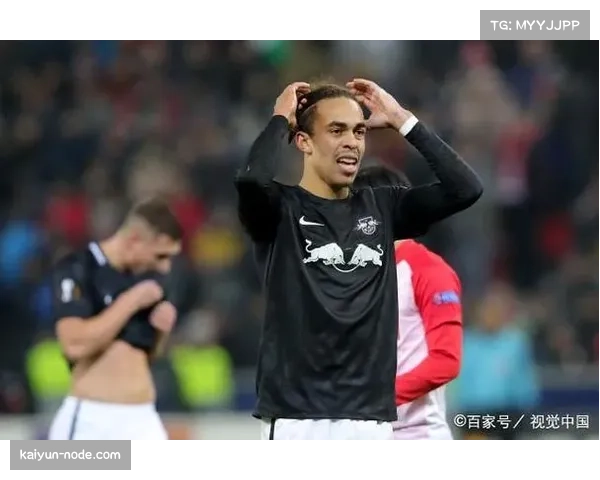 三中卫体系在德甲多队流行体现战术多样性